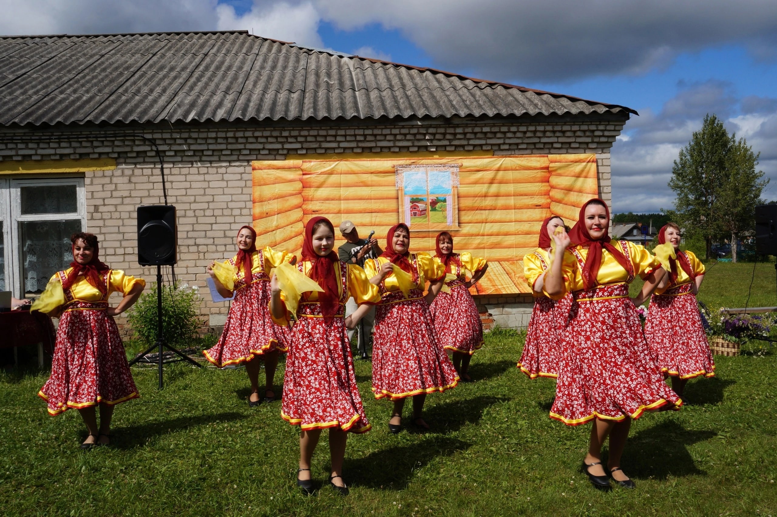 Праздник деревни Новая Старина.