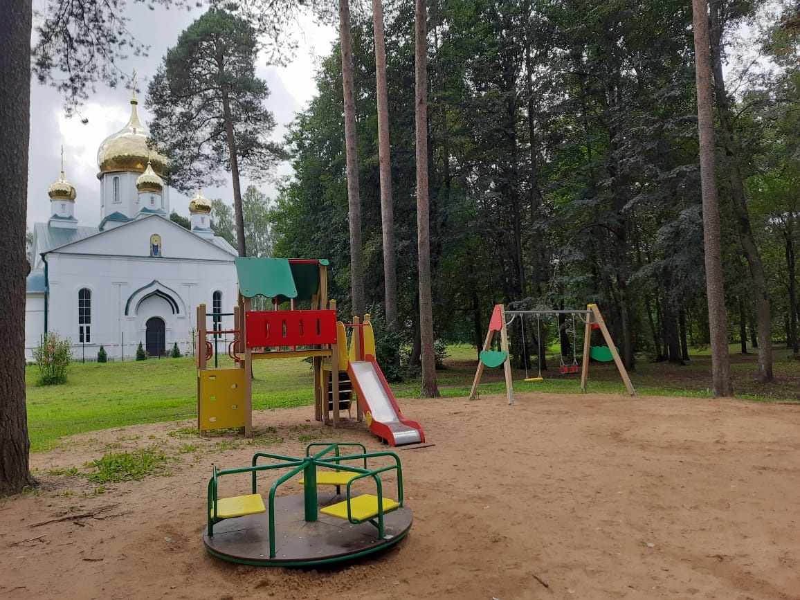 Обустройство шести новых детских площадок на территории округа завершено.