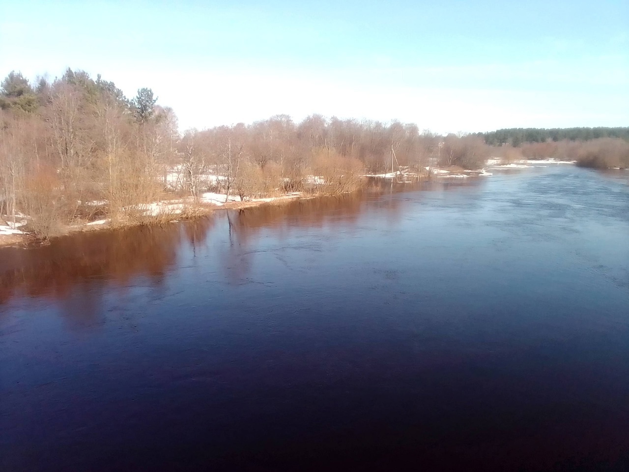 Продолжаем контролировать уровень воды в водоемах округа..