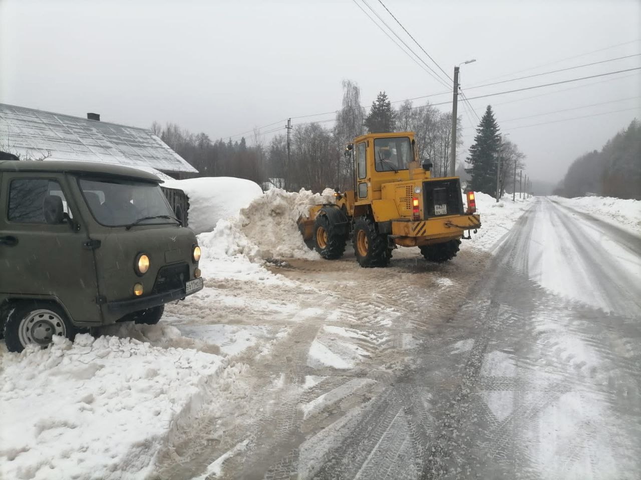 Вчера вечером на магистральной линии городского водопровода произошел прорыв. В сети возник перепад давления..