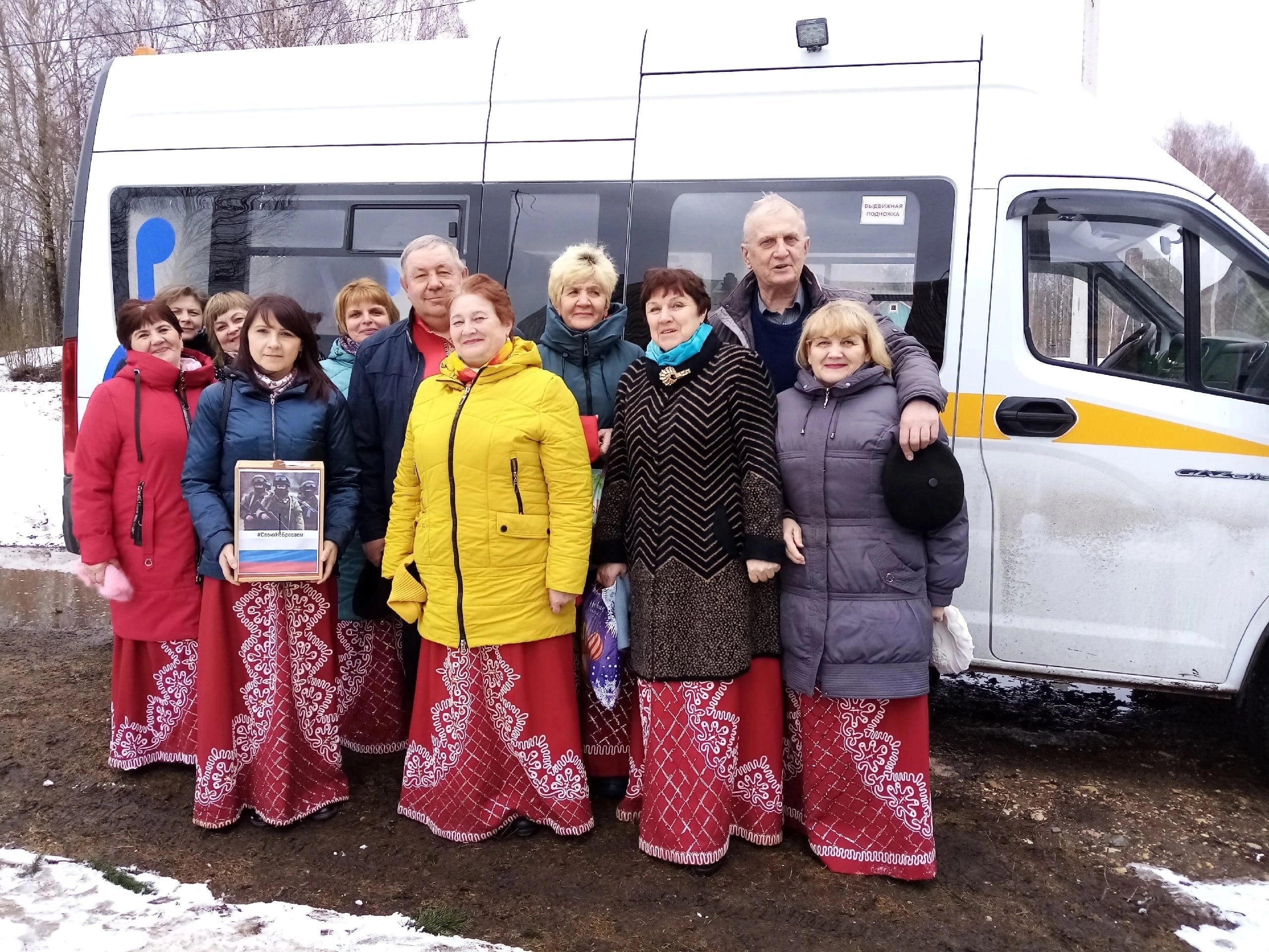 30 марта прошёл выездной Благотворительный концерт &quot;Своих не бросаем!&quot; в д.Александровская с участием народного самодеятельного коллектива &quot;Селяночка&quot; Санинского ДК..