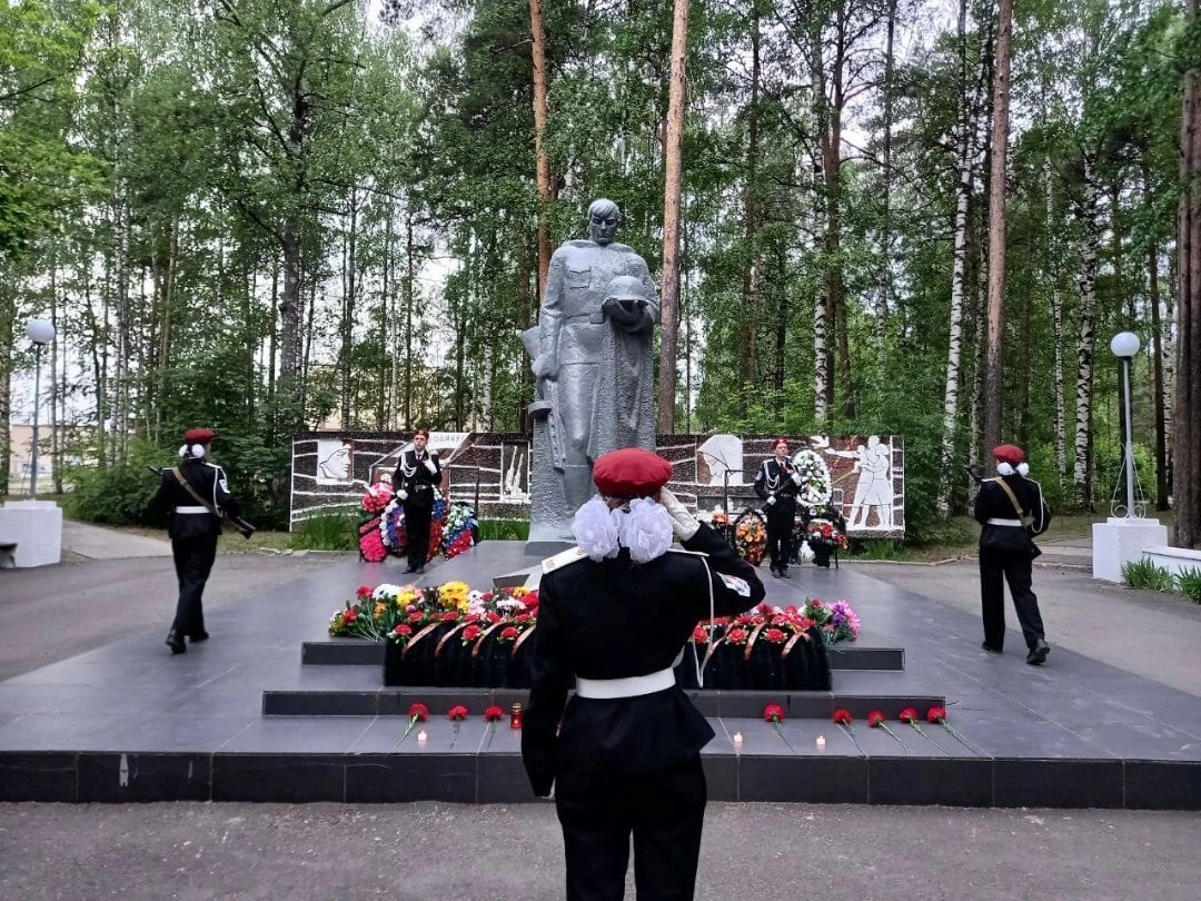 В День памяти и скорби проводятся памятные акции в округе..